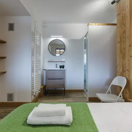 Apartment Flegere & Golf Modern 1br For 4 Near Lift - Happy *